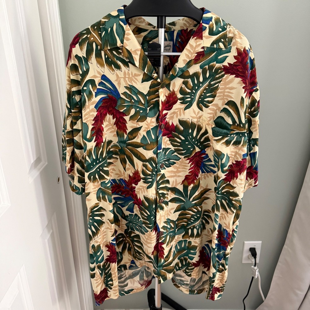 Hilo Hattie Hawaiian Original Shirt Mens 2XL Made in Hawaii Tropical Aloha Cream